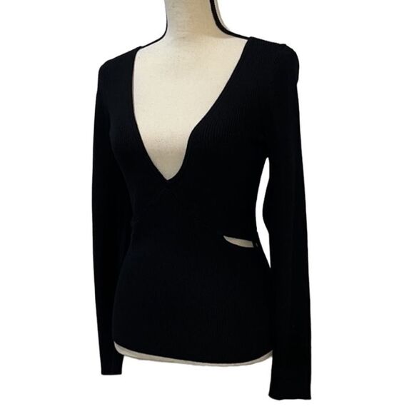 FTF V-Neck Ribbed Knit Cutout Sweater - Picture 4 of 11